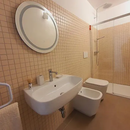 아파트 Grande Casa Con Terrazza Al Centro Di 나르도